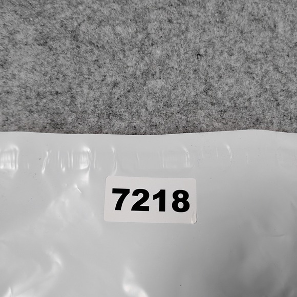 Lululemon Athletica Mens Performance Button Down Shirt Off White Mesh Vents XL - Picture 9 of 9